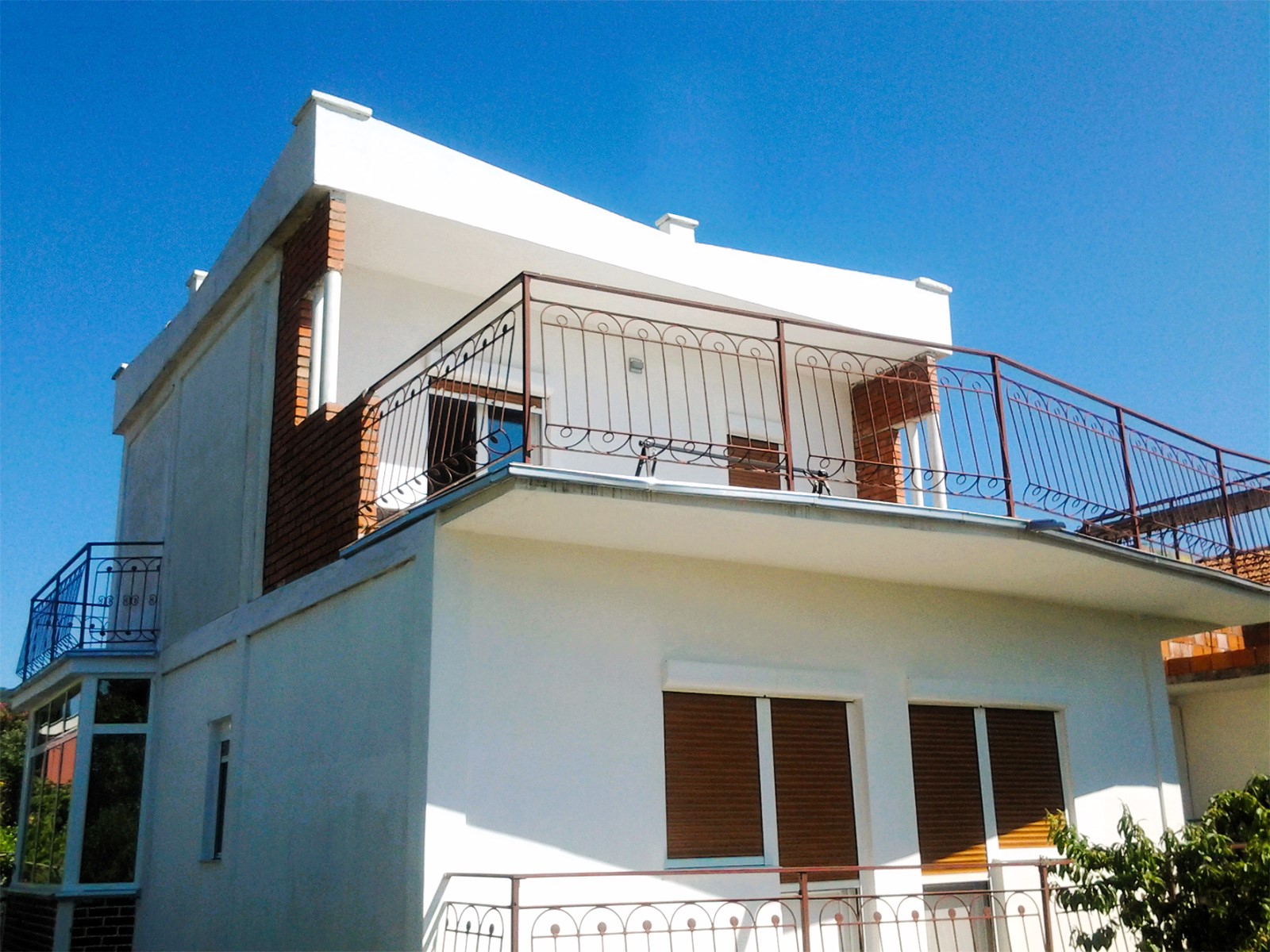 Sea view house in Dobra Voda