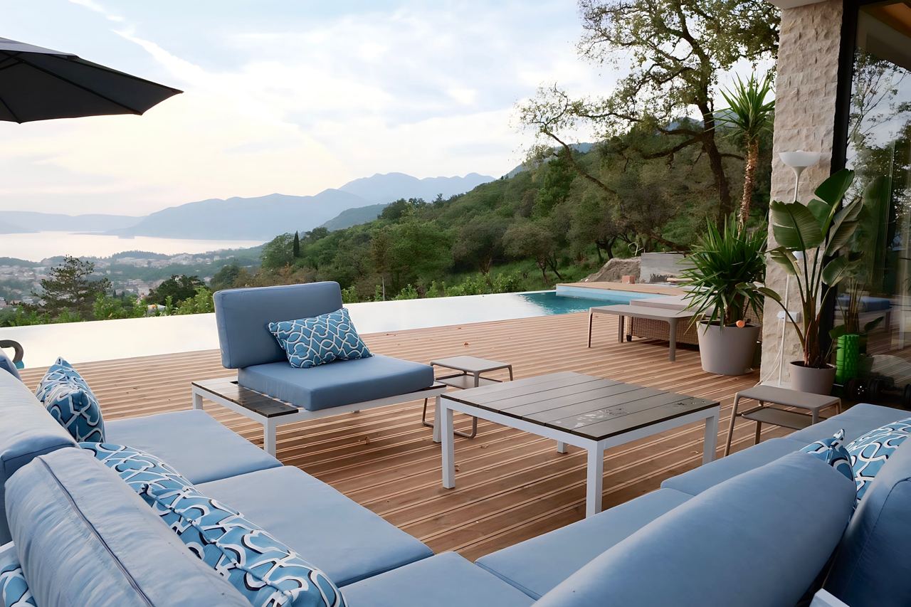 Exclusive sea view villas in Kavač (Tivat / Kotor)