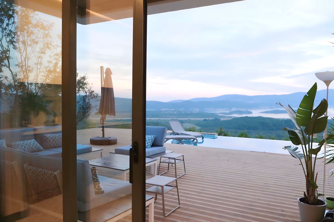 Exclusive sea view villas in Kavač (Tivat / Kotor)