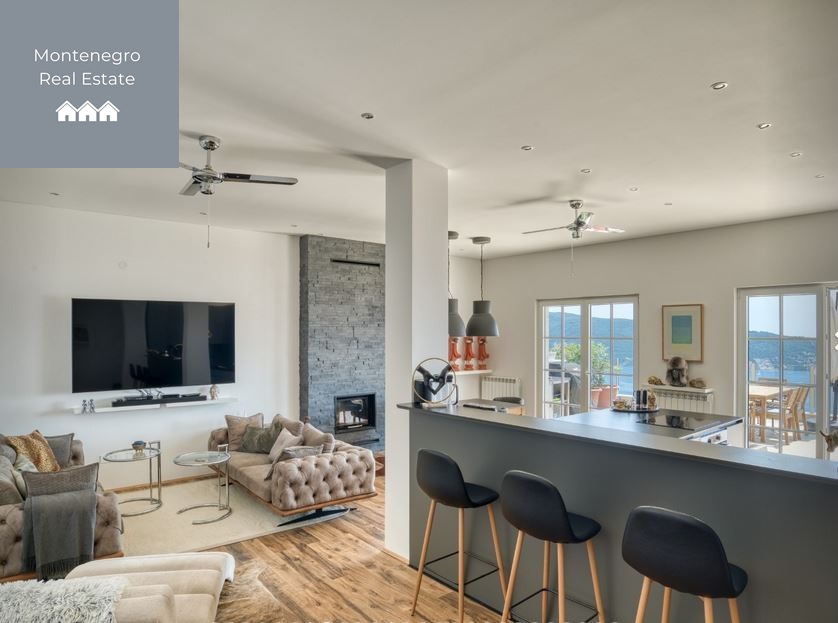 Hillside villa with panoramic views in Podi (Herceg Novi)