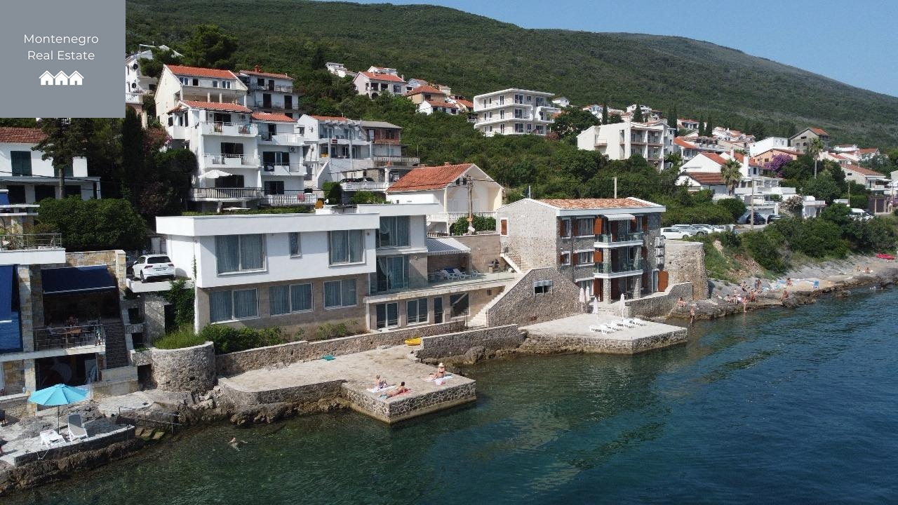 Modern seafront villa in Krašići (Tivat)