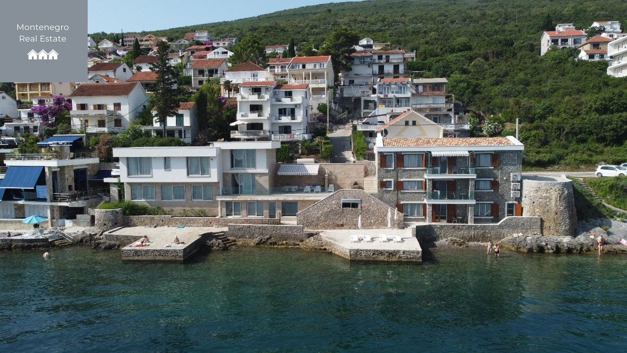 Modern seafront villa in Krašići (Tivat)