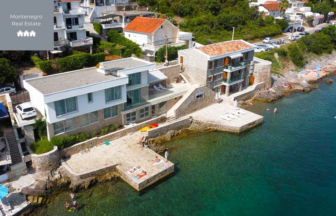 New seafront stone house with 3 apartments in Krašići (Tivat)