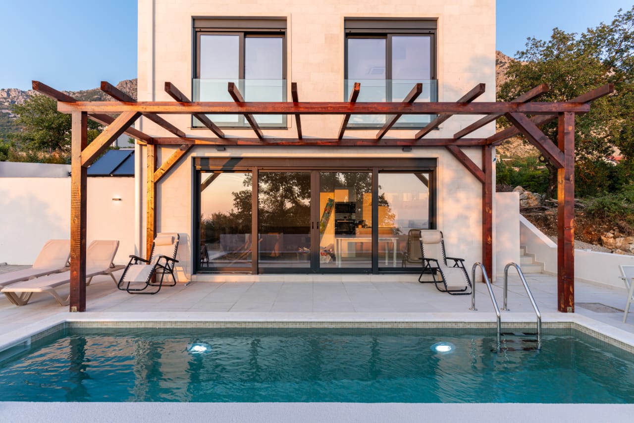 Villa for sale (Blizikuće)
