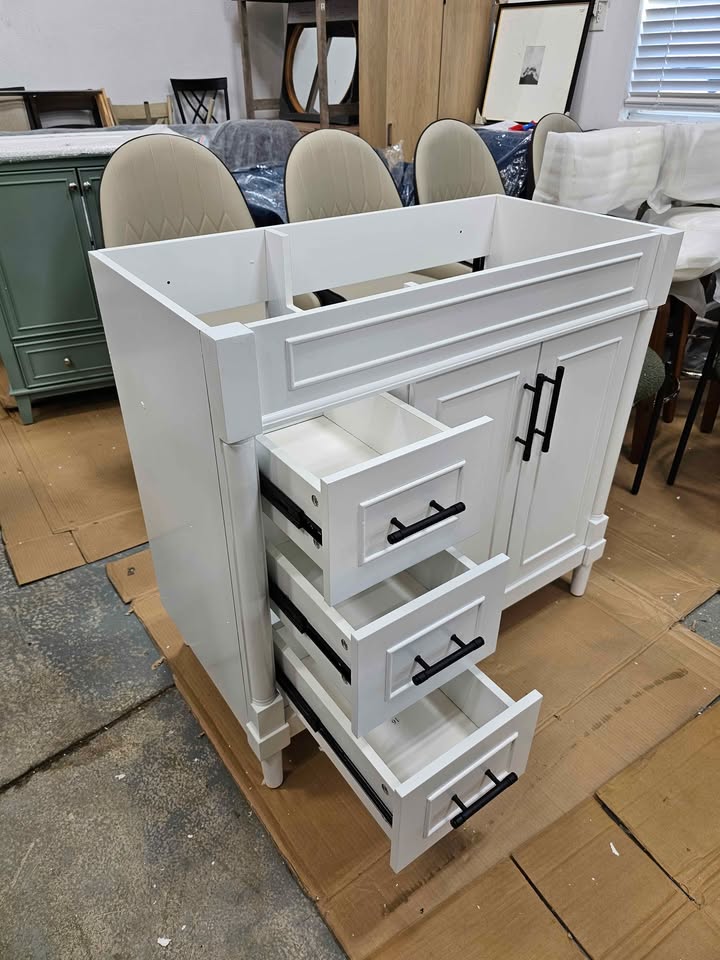  Everarda 36" Freestanding Bathroom Vanity