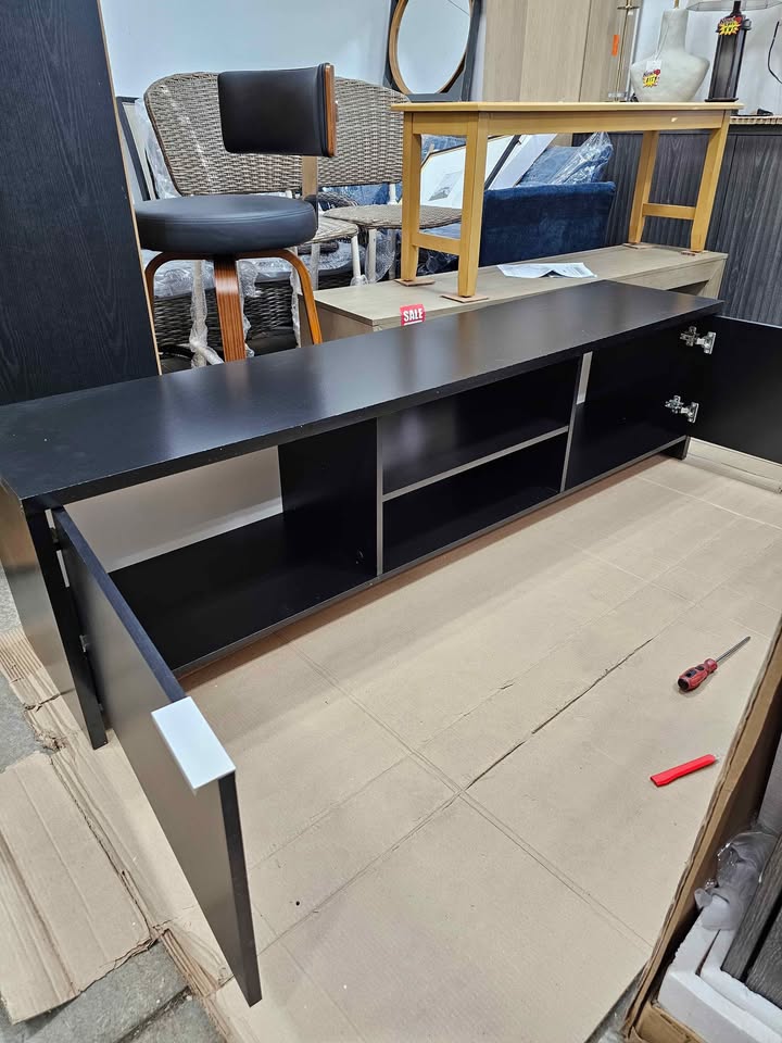 Madesa TV Stand Large Media Console Table up to 80" TV