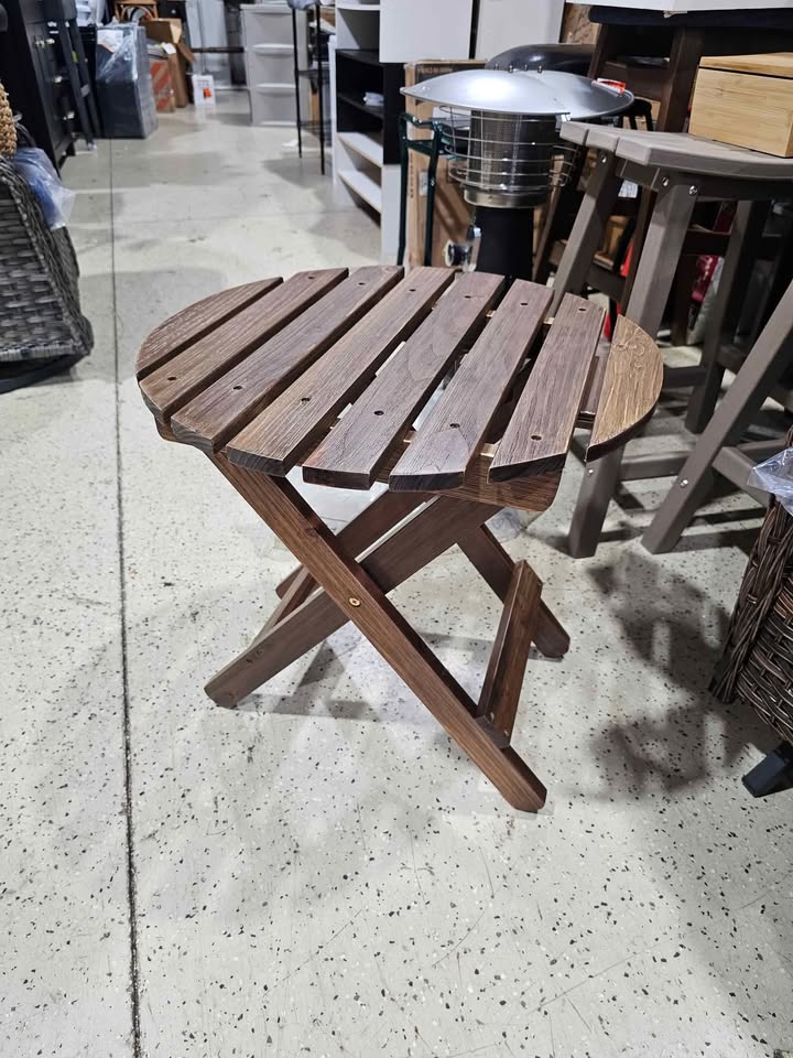  Small Round Folding Table