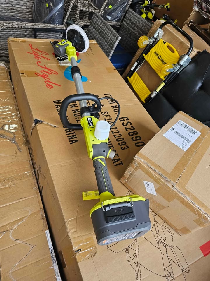 RYOBI ONE+ 18V Cordless Soap Dispensing Scrubber (Tool Only)
