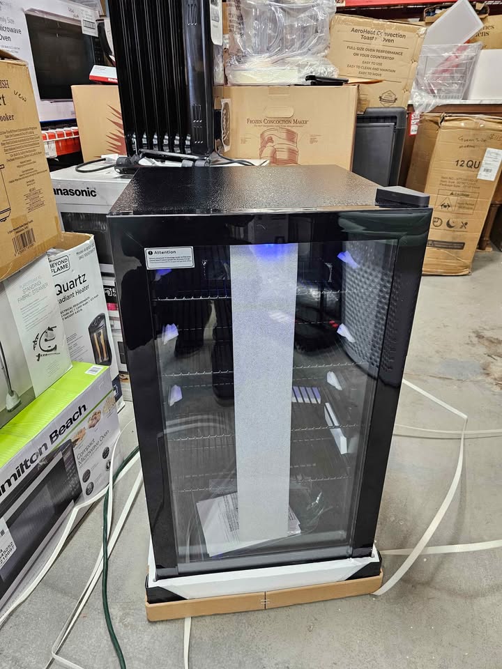  SIMZLIFE 17.3" W Single Zone 130-Cans Freestanding Beverage Refrigerator Cooler in Black, UV Protect