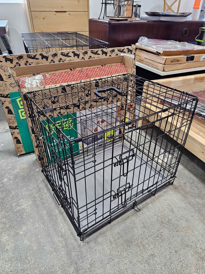 Wire Collapsible Dog Crate - Black