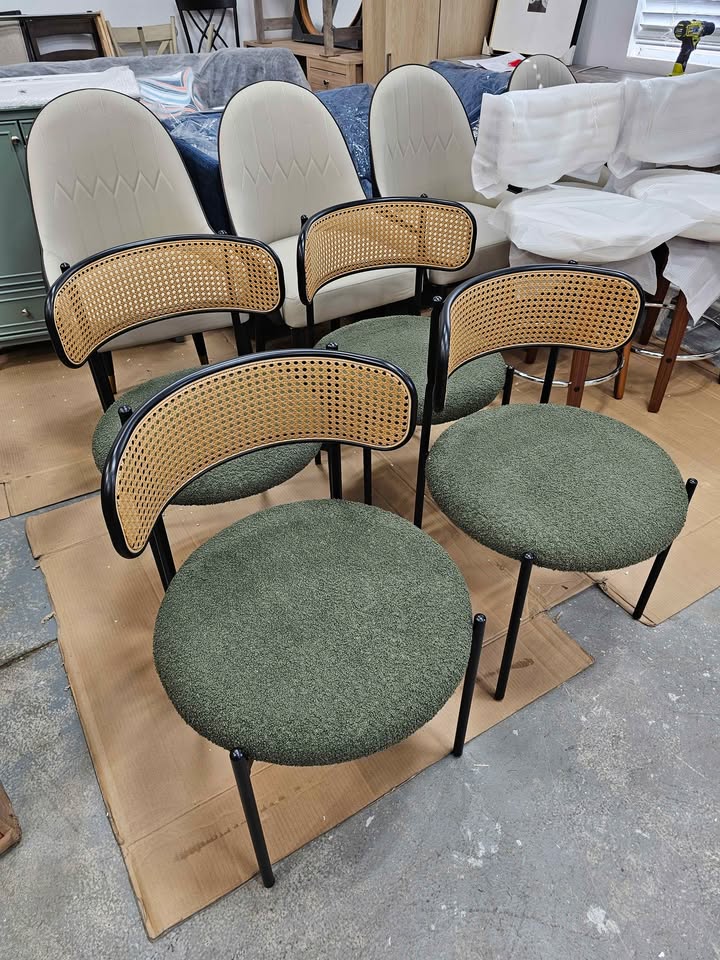 (Set of 4) Boucle Fabric Upholstered Side Chair