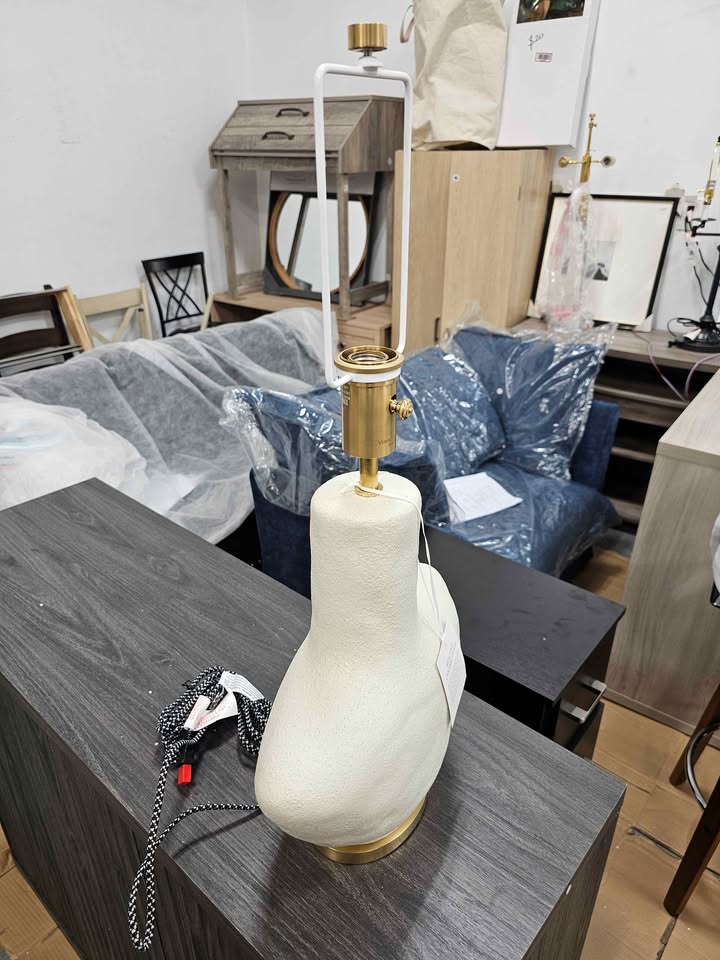 Visual Comfort Armato Small Table Lamp 28" H x 14" W Without Shade