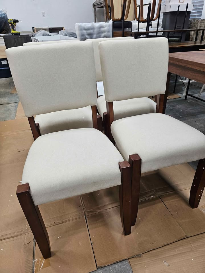 (Set of 4) Dining Chairs