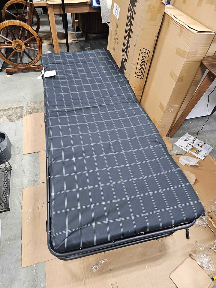 Coleman ComfortSmart Camping Cot with Sleeping Pad