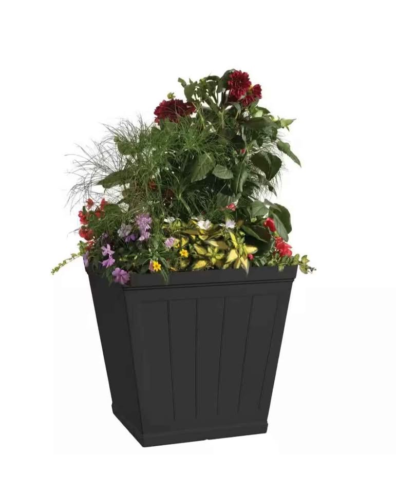  Hanover 20 in. Black Beadboard Resin Square Planter