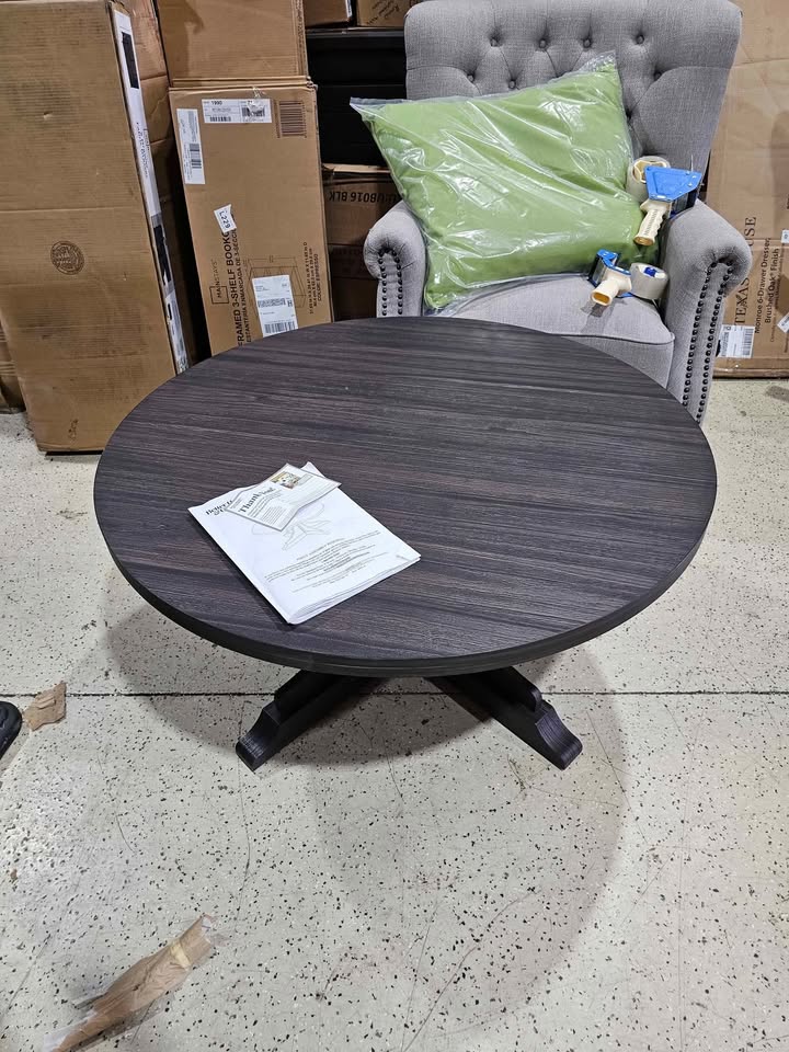  Better Homes & Gardens Canton Coffee Table, Tobacco Oak Finish
