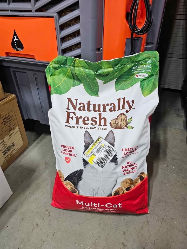 Naturally Fresh Multi-Cat Eco-Friendly Walnut Shell Cat Litter, 26 lb.