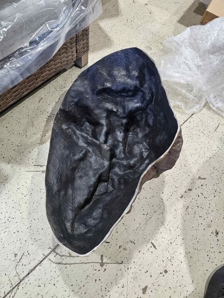  12" H x 20" W x 30" L Medium Fiberglass Artificial Rock Well Pump Cover for Landscaping