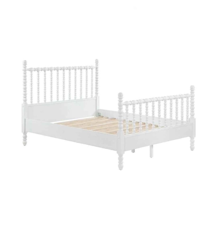 Pioneer Woman Harper Queen-Size Spindle Bed, White