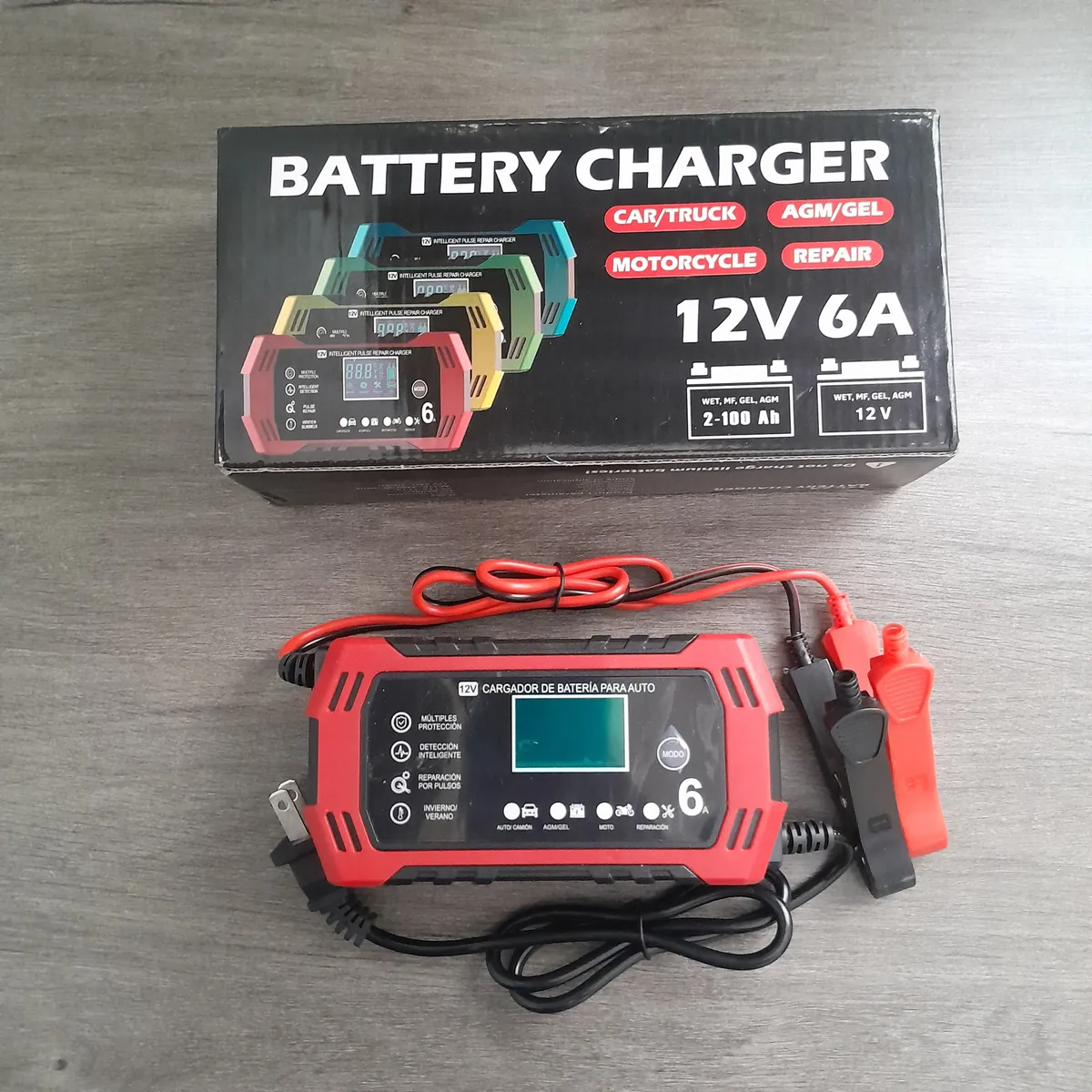 Cargador de batería de 12V 6A