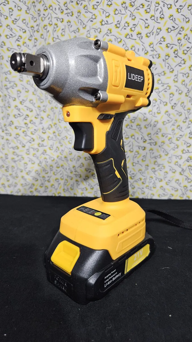 Llave de Impacto Inalambrica con bateria de litio