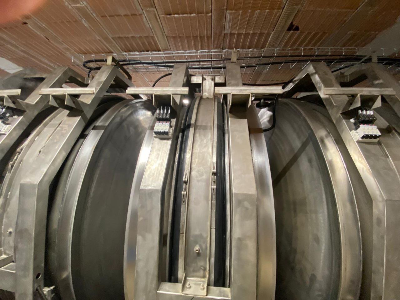 TÚNEL DE LAVADO CARBONELL 5 MÓDULOS DE 50 KG