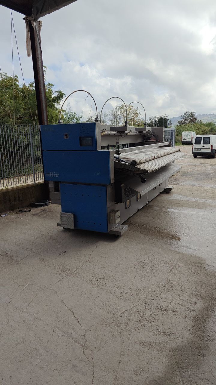 INTRODUCTOR J WEIR VACFEED 29