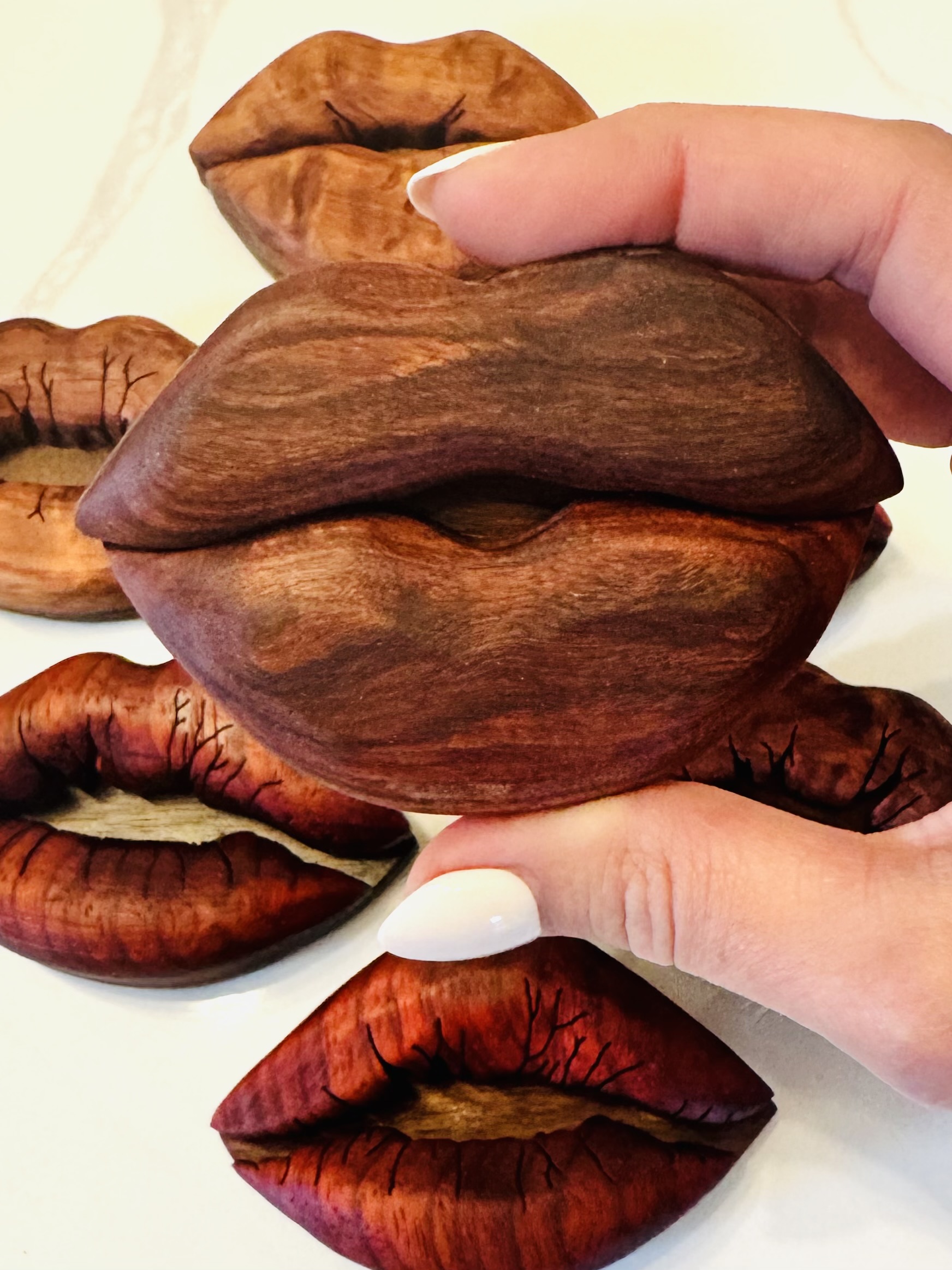 Hardwood Kiss Magnet