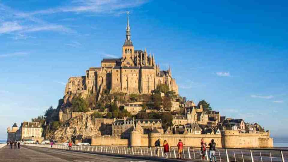 Paris + Normandia + Bretanha + Vale do Loire  c/ Mont Saint Michel, Euro Disney e Chateau de Versailles