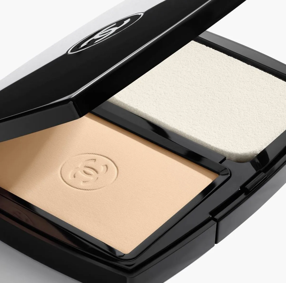 CHANEL ULTRA LE TEINT COMPACT FOUNDATION