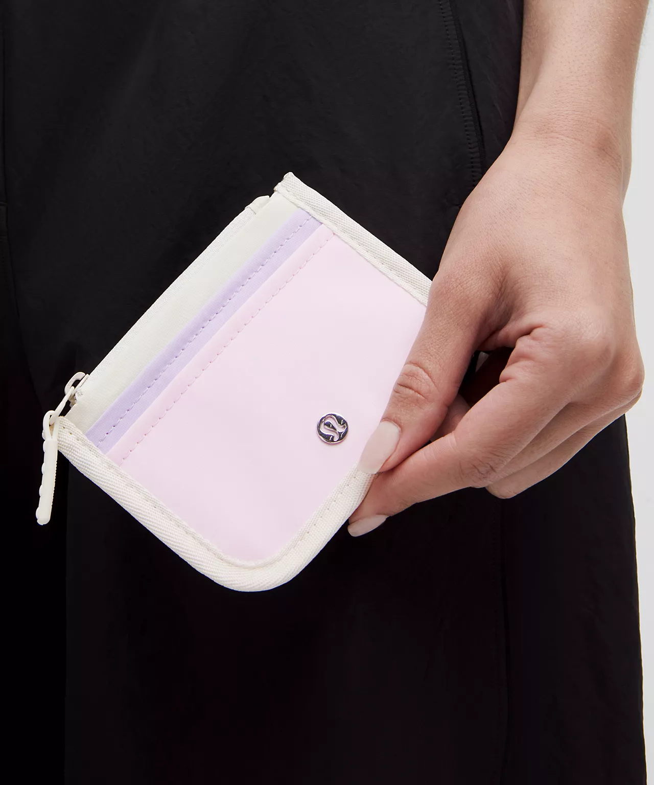 LULULEMON TRUE IDENTITY CARD CASE
