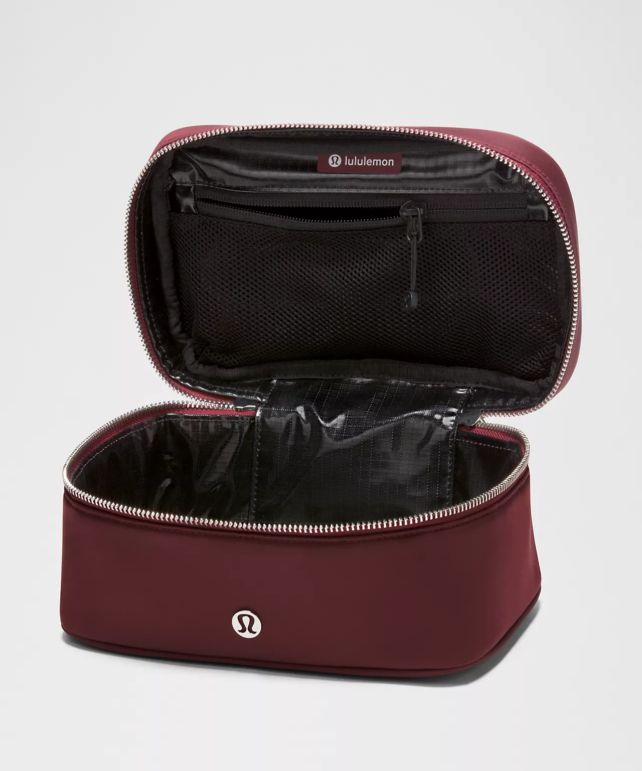 LULULEMON TRAVEL TOILETRY BAG 3.5L