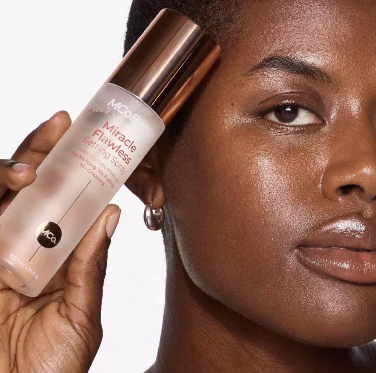 MCOBEAUTY MIRACLE FLAWLESS SETTING SPRAY