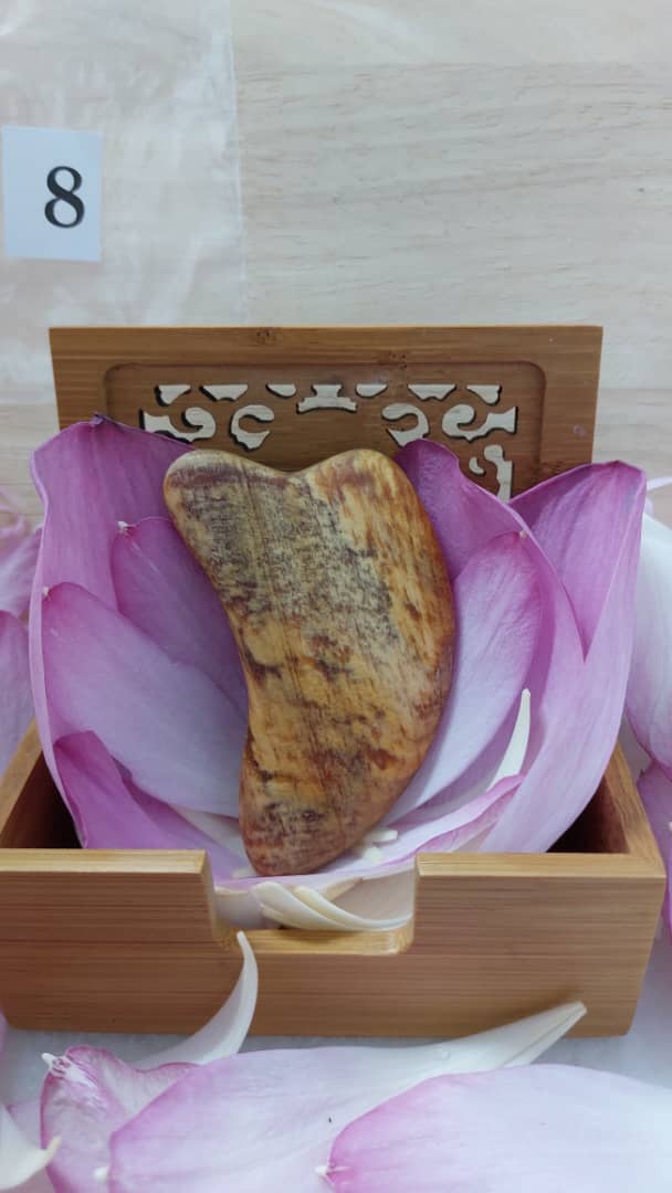 琥珀木刮痧板（天然琥珀松香味）Wood Aromatherapy Healing Massage Tool