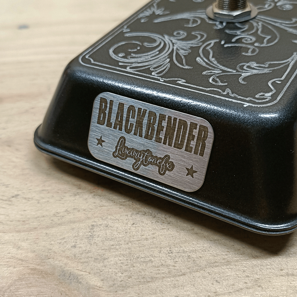 BLACKBENDER