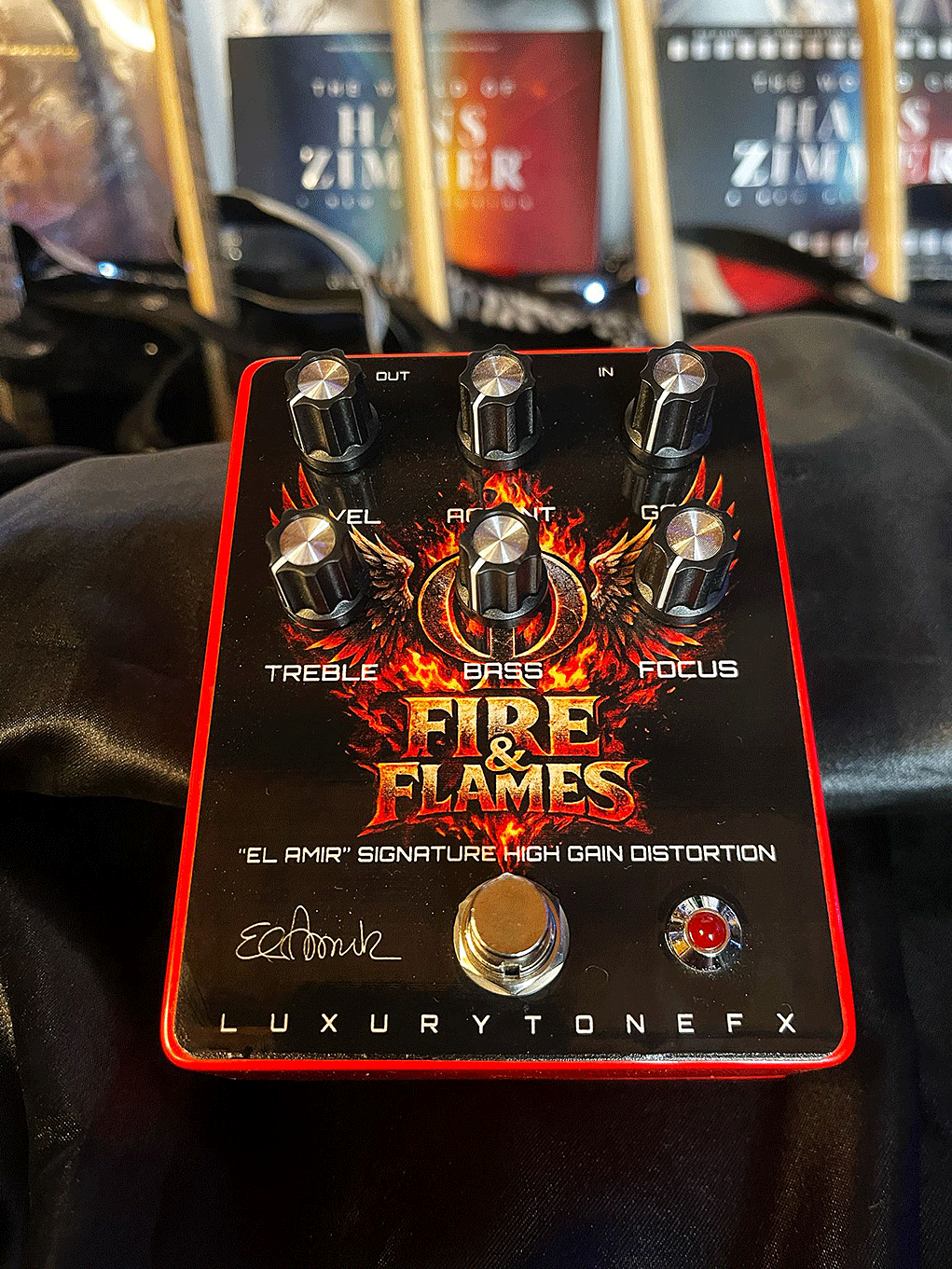 FIRE & FLAMES