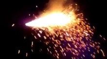 Golden Rain Candle (ගොල්ඩන් රේන්)