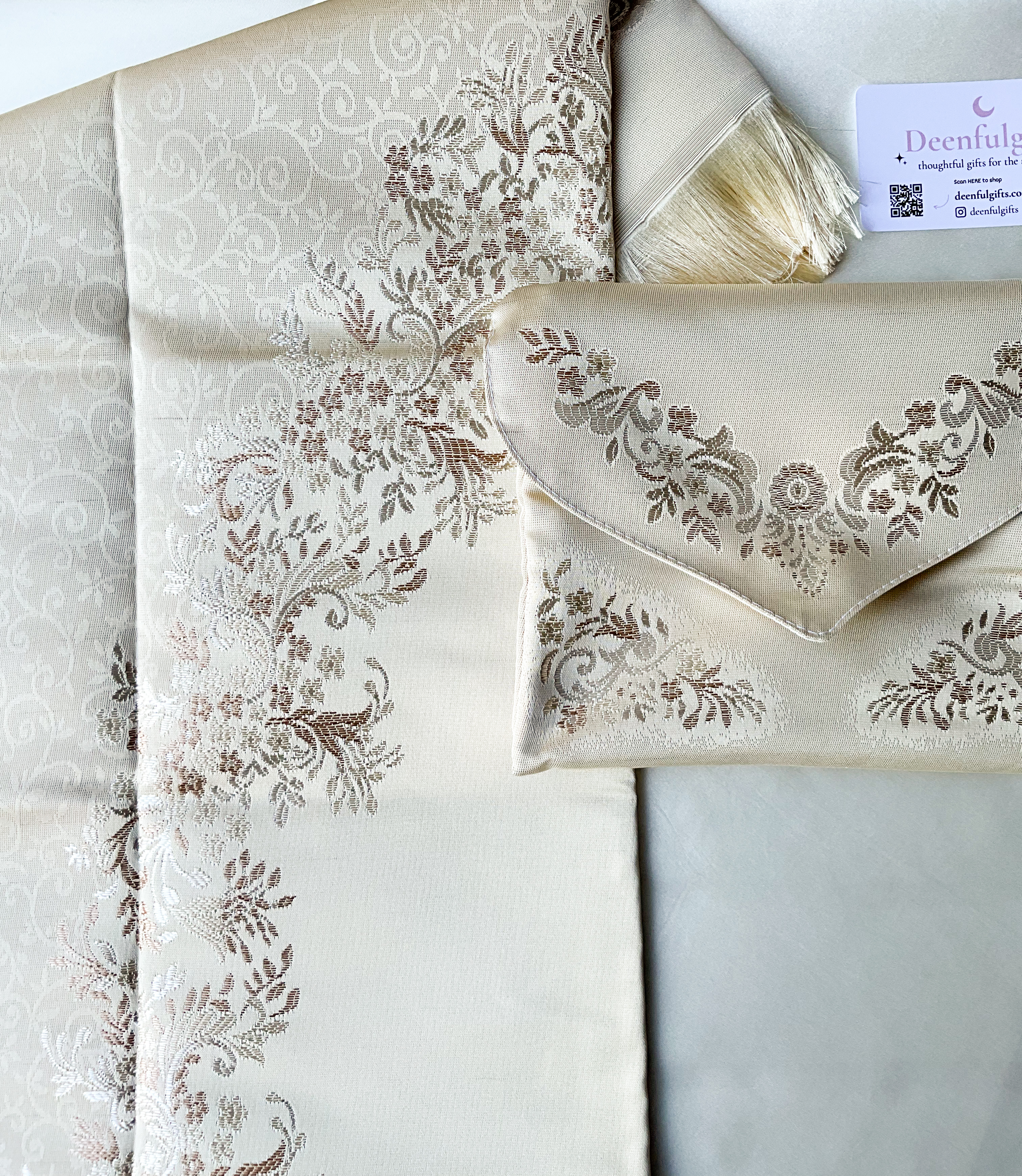 Sakina Travel Set – Portable Luxury Prayer Mat + Matching Pouch (Sand)