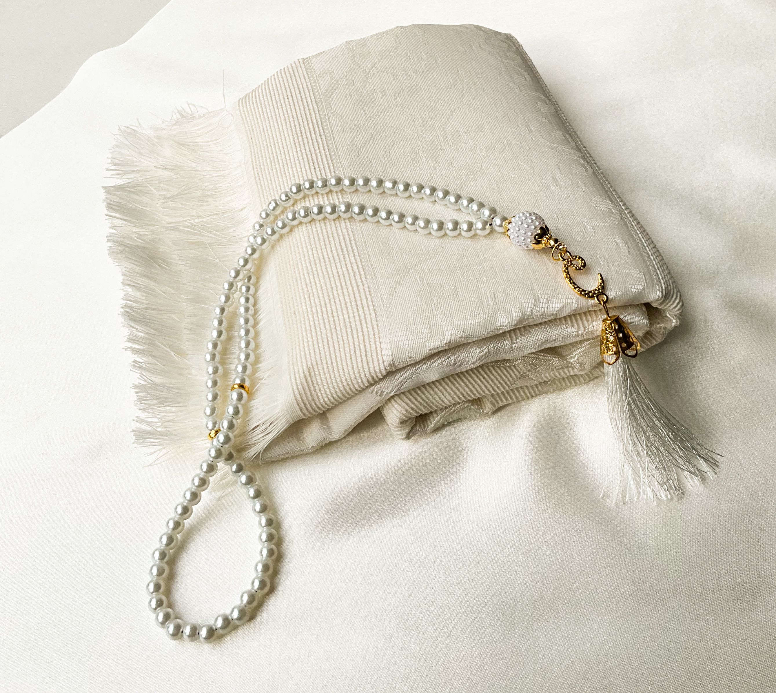 Soft White Prayer Mat & Tasbeeh Set