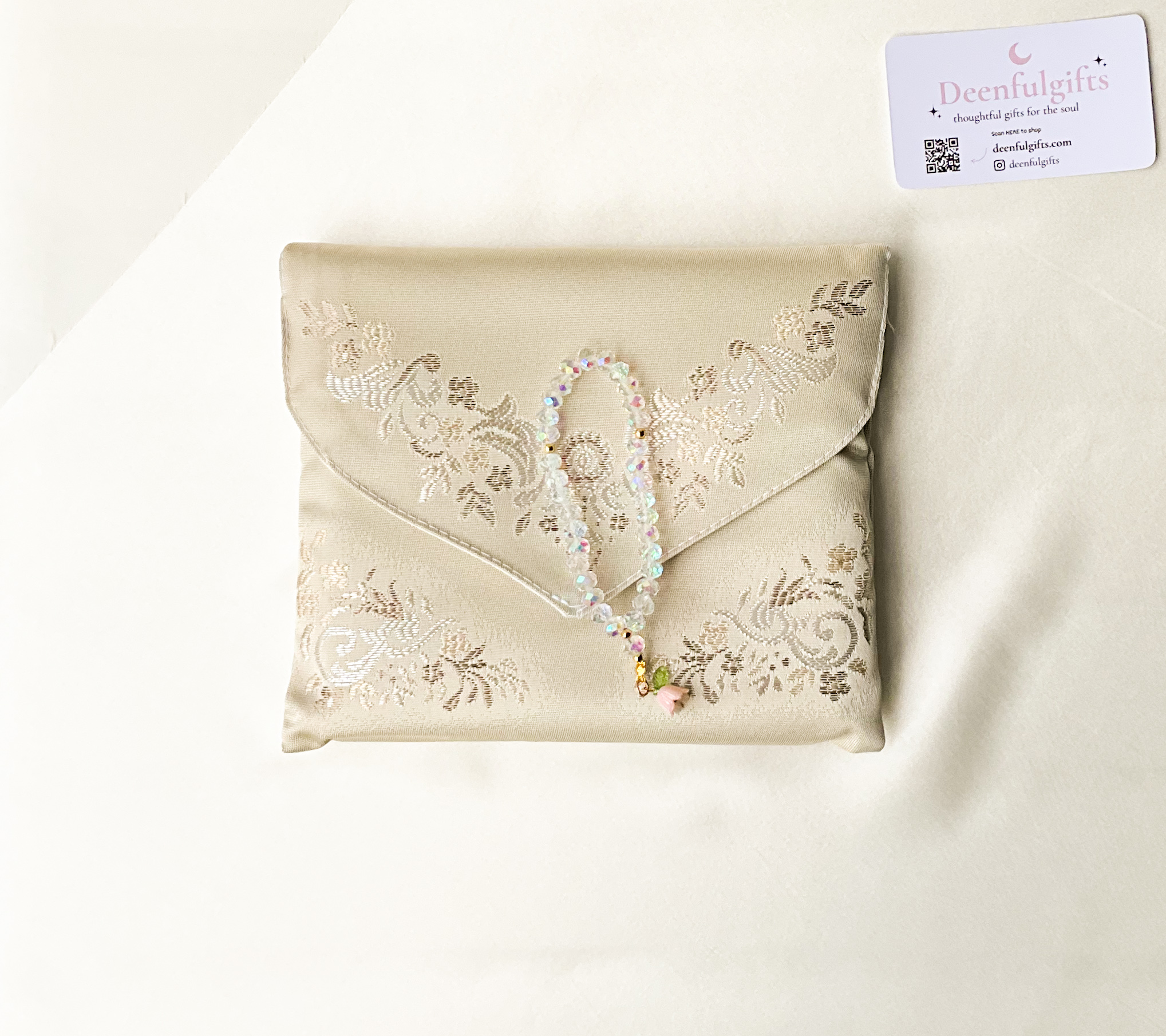 Sakina Gift Set – Luxury Prayer Mat (beige) & Crystal Flower Tasbeeh