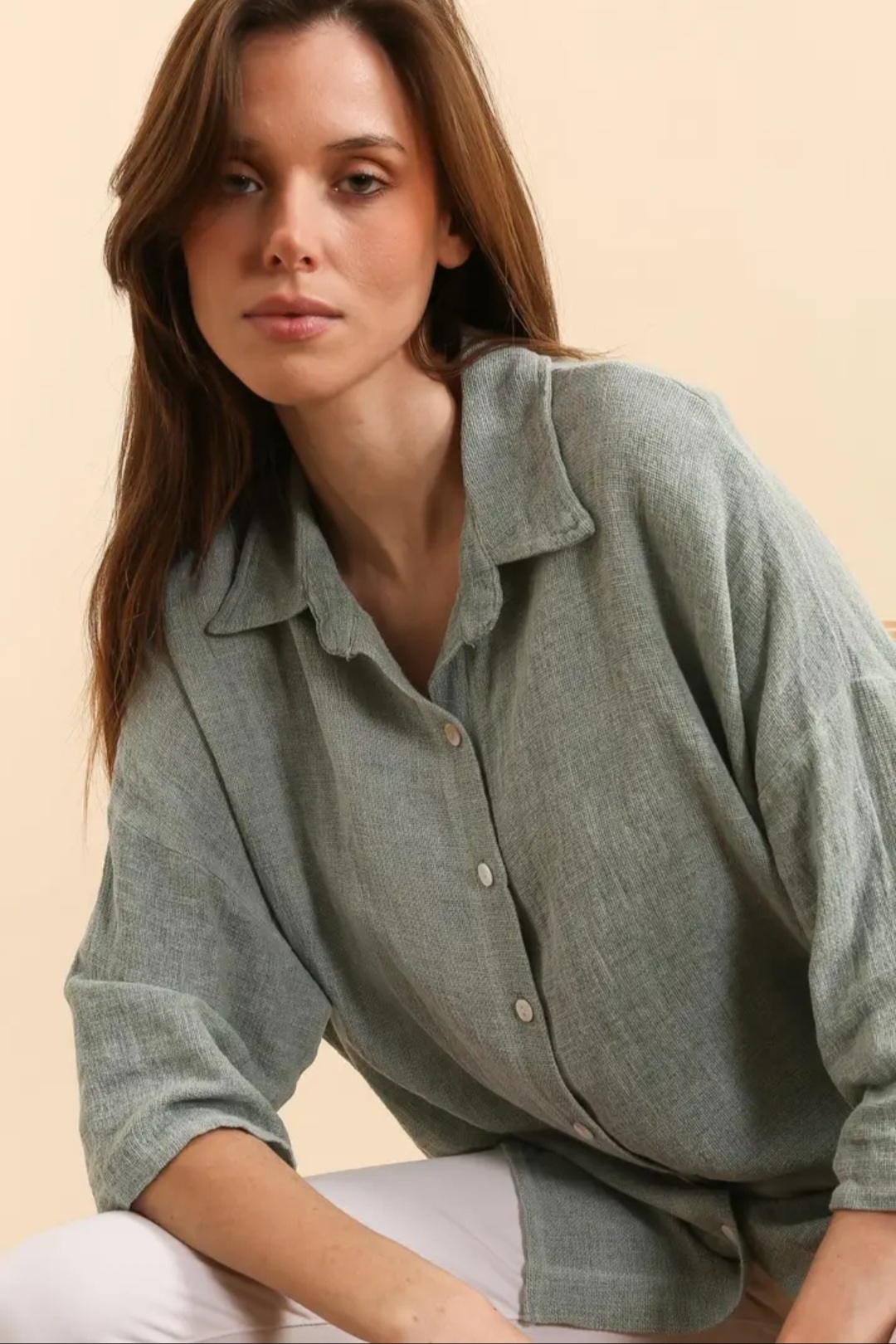 La chemise en 50% lin, 50% coton