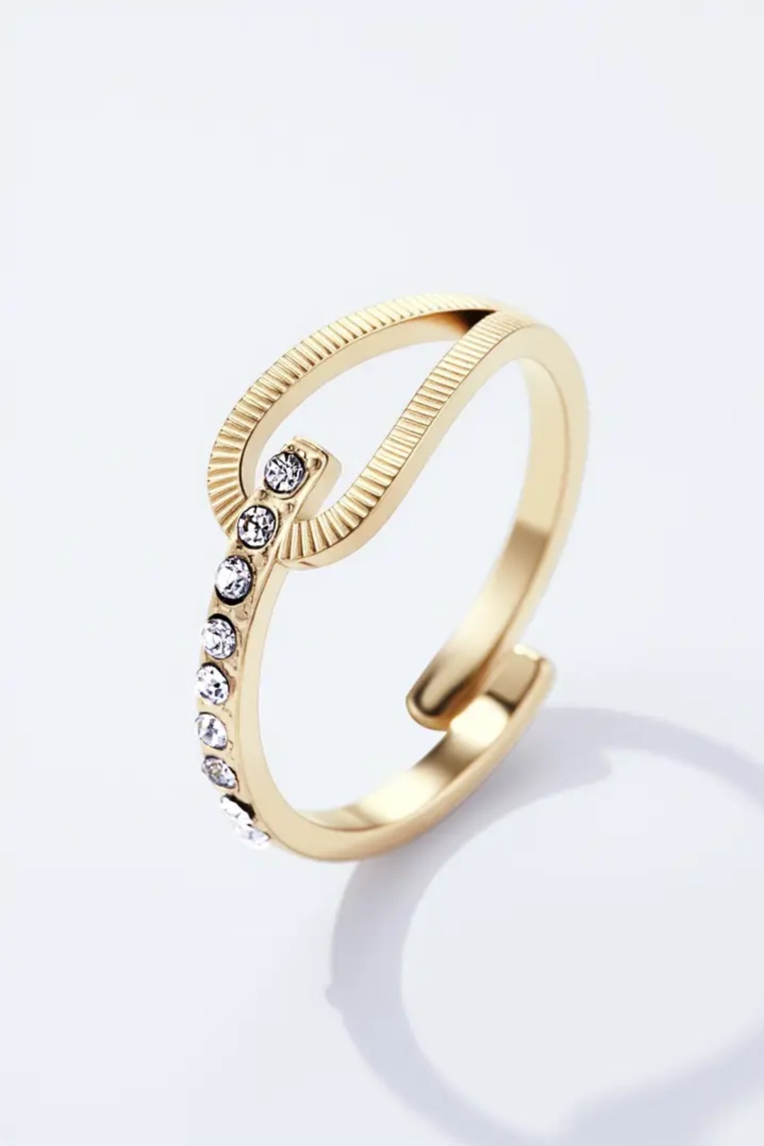 Bague en acier inoxydable avec strass