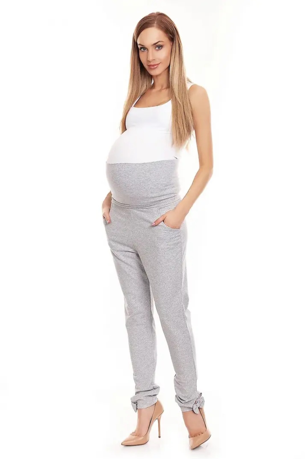 Le pantalon femme enceinte stylé