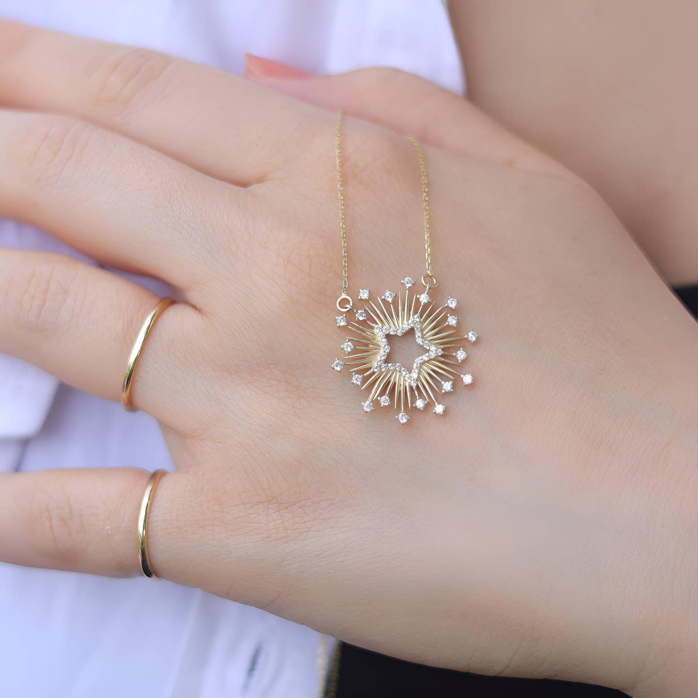 Le collier constellation, Starburst