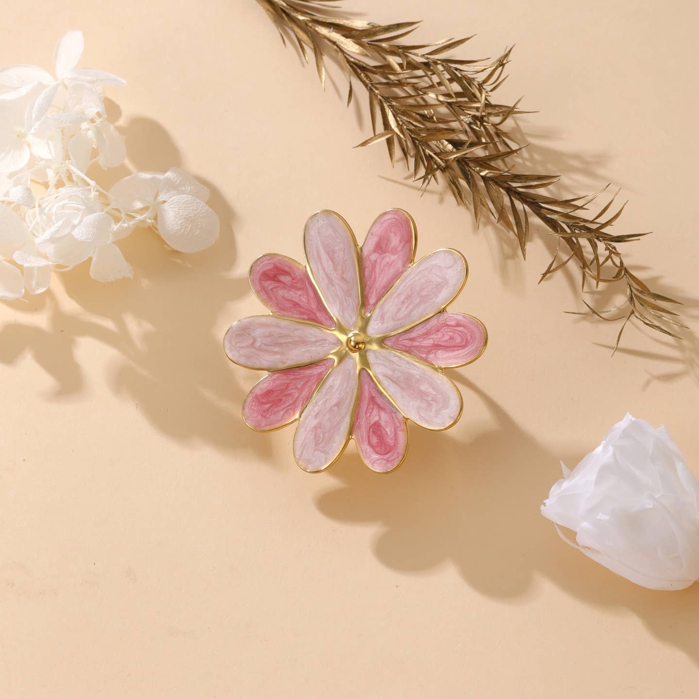 La bague fleur rose