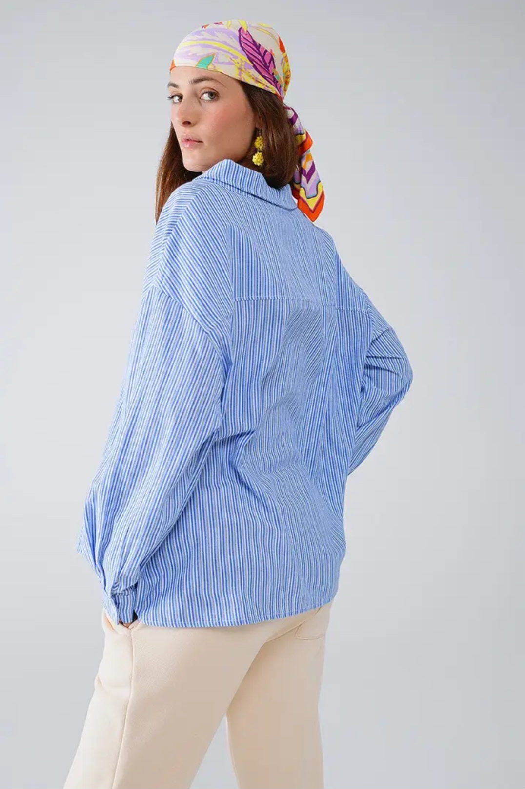 Chemise à rayures bleues