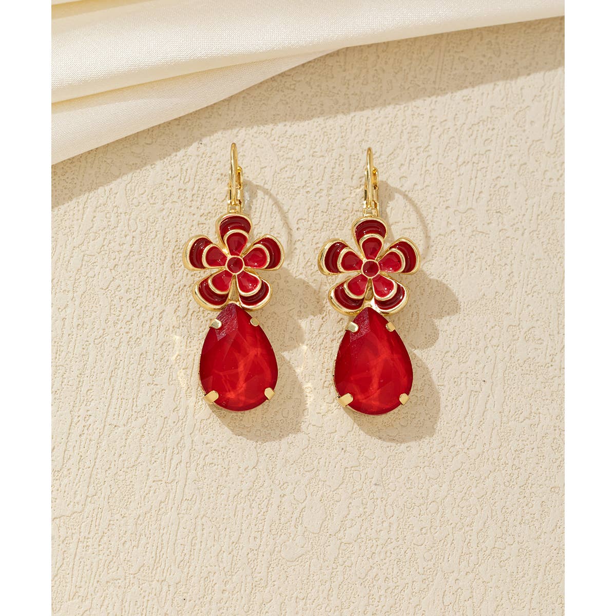 Bijous oreilles gouttes rouges