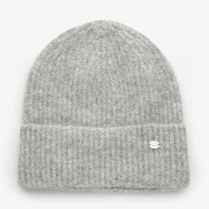 Bonnet en laine fine côtes 