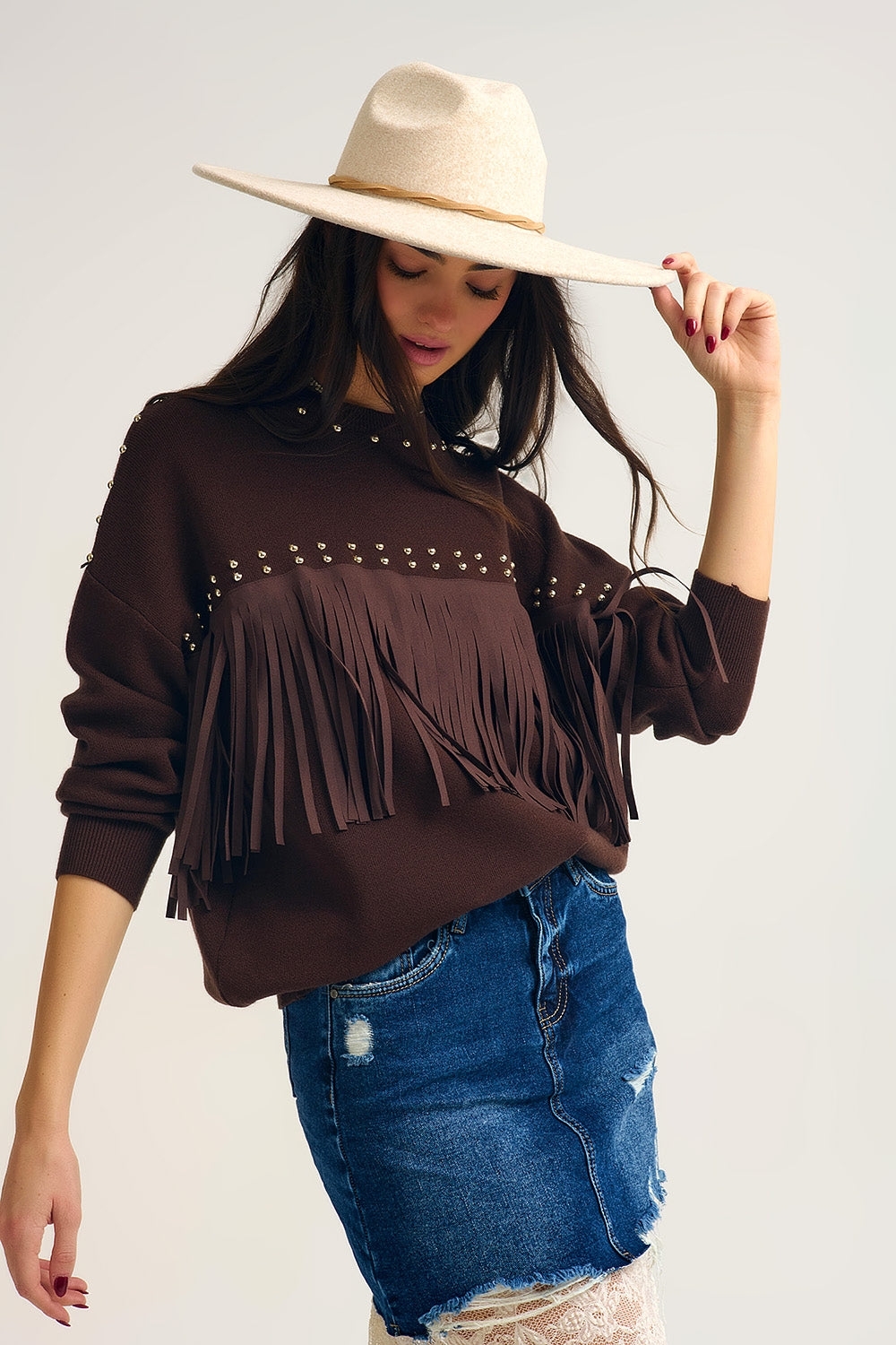 Pull avec franges sur le devant