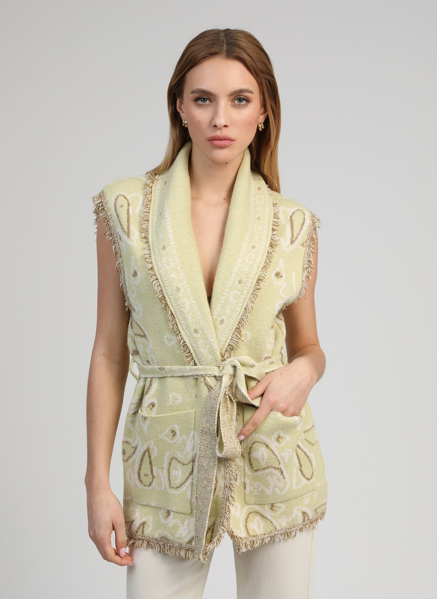 Gilet en laine à motifs